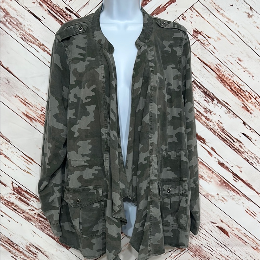 Knox Rose Camouflage Jacket